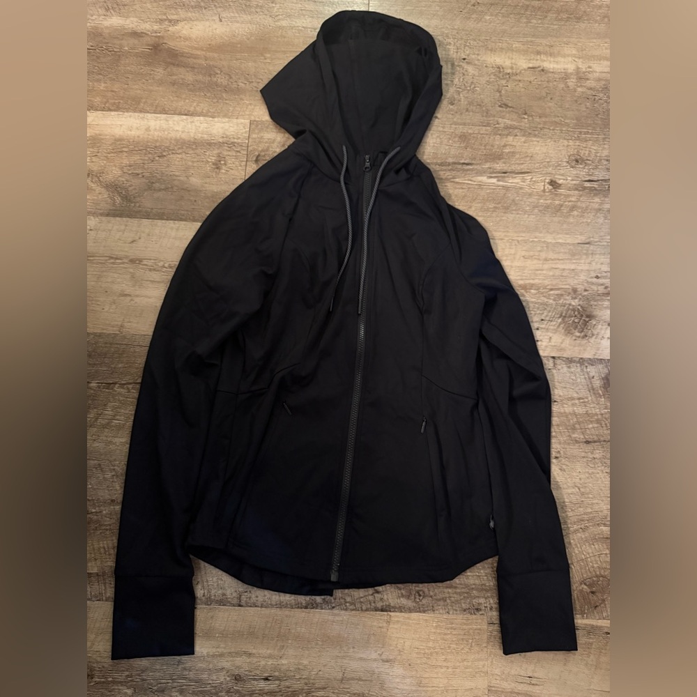 Sleek Black Hooded Jacket with Zip Closure